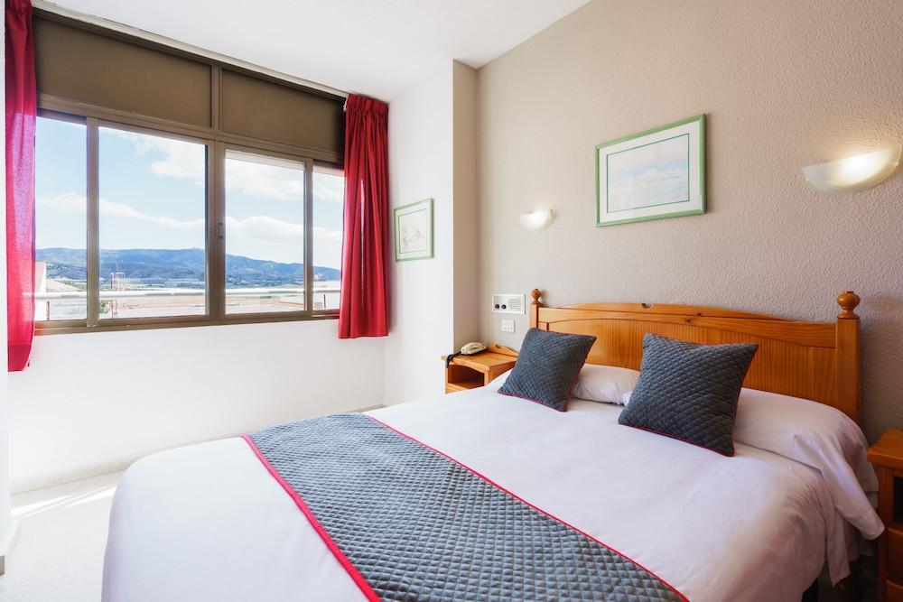 Oyo Hotel Costa Andaluza Motril Eksteriør billede