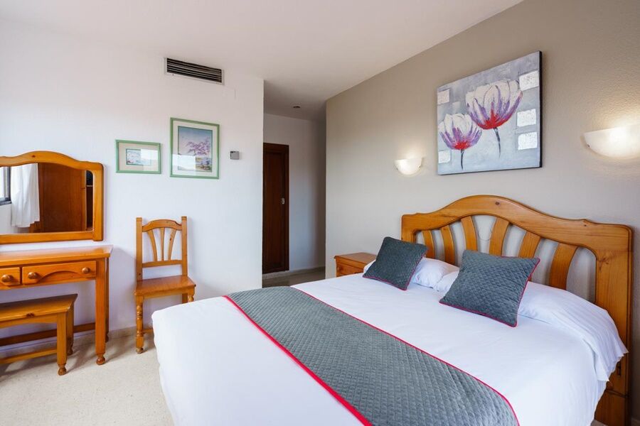 Oyo Hotel Costa Andaluza Motril Eksteriør billede